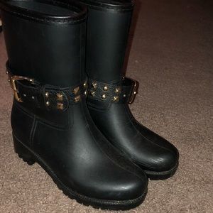Rain boots